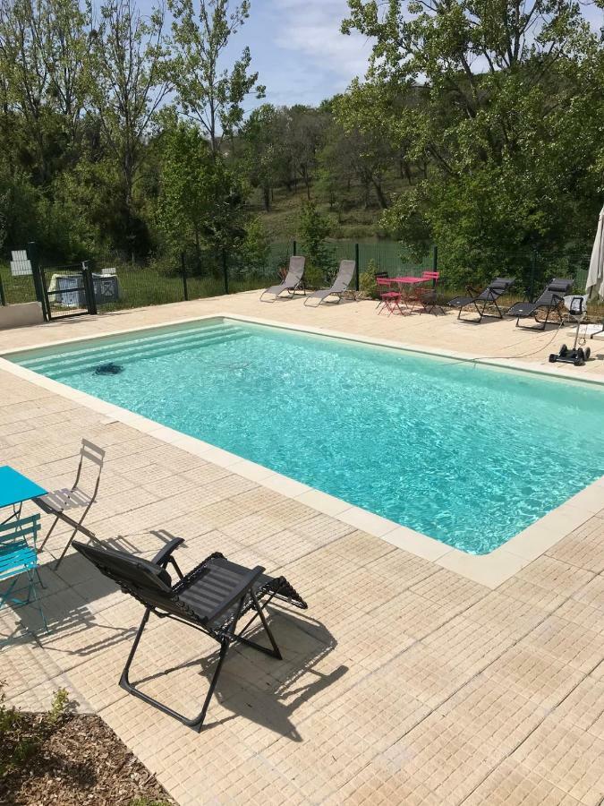 Gîtes de Pouzelande Sanilhac  Extérieur photo