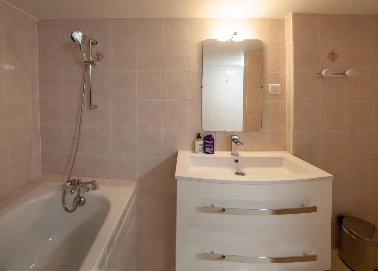Gîtes de Pouzelande Sanilhac  Extérieur photo