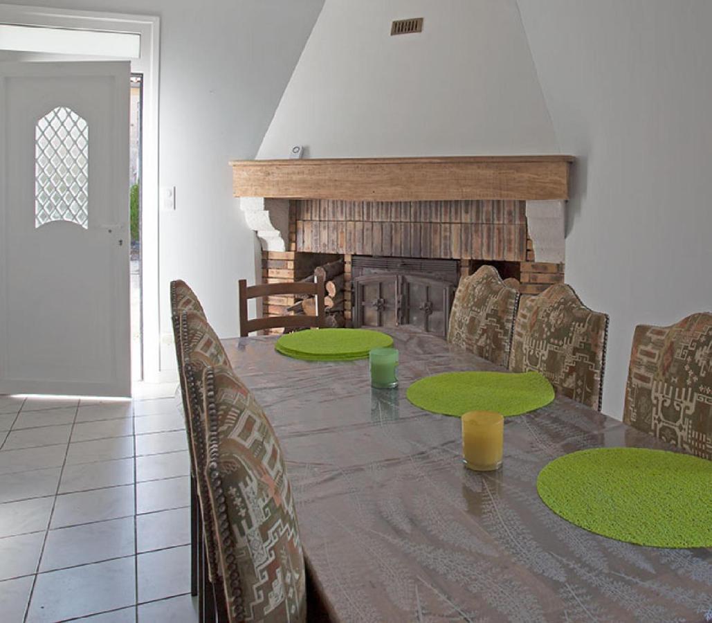Gîtes de Pouzelande Sanilhac  Extérieur photo